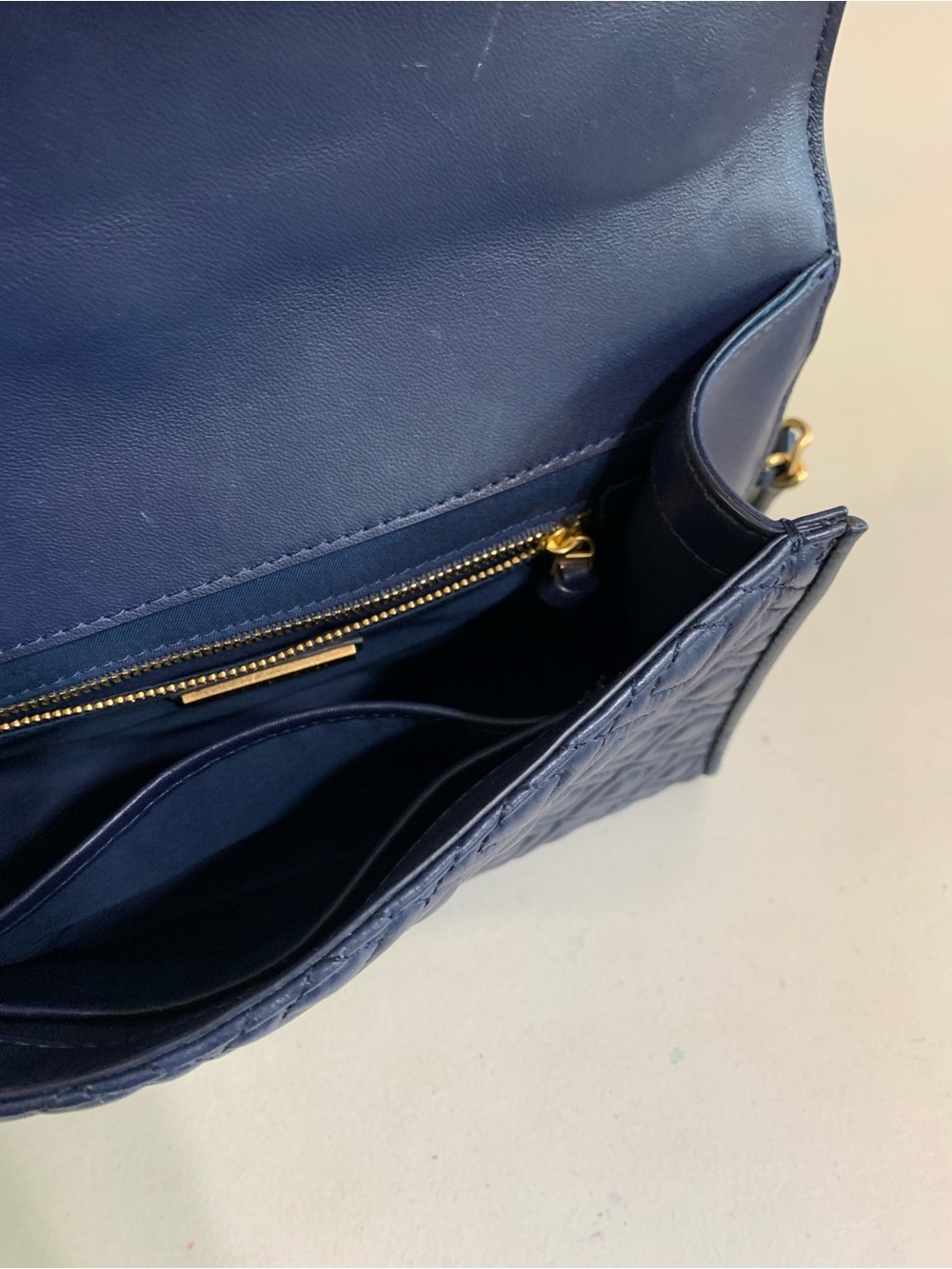 ππ Tory Burch Navy Fleming Quilted Leather Shoulder Bag - Picture 10 of 12